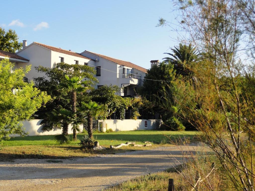 Les Jardins Du Canal Piscine Chauffee Aigues-Mortes Kültér fotó