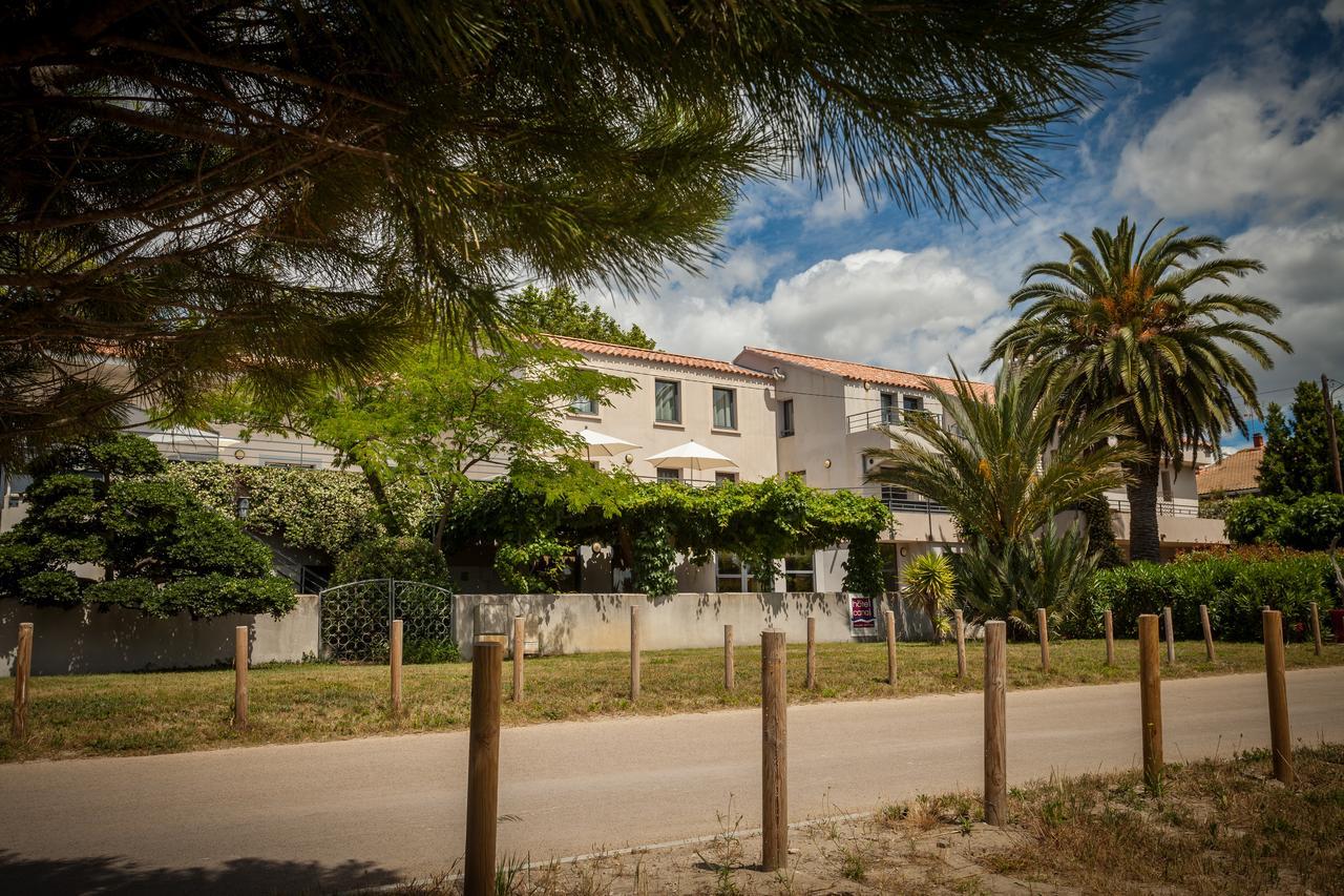 Les Jardins Du Canal Piscine Chauffee Aigues-Mortes Kültér fotó